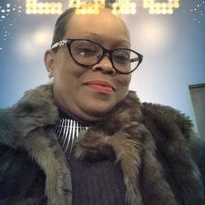 Meet your Posher, Jan